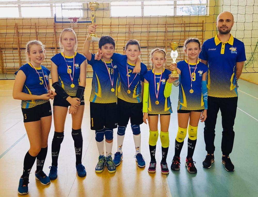 Charytatywna minisiatkówka