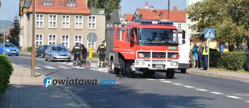 Plama na ul. Jeleniogórskiej