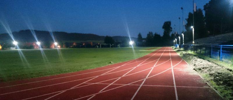 Jasno na stadionie