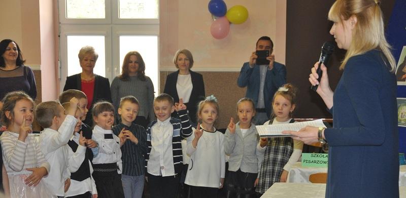 Młodzi czytelnicy z Pisarzowic