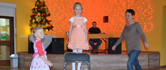 Feryjny bal
