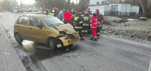 Wypadek w Czadrowie - śliskie drogi