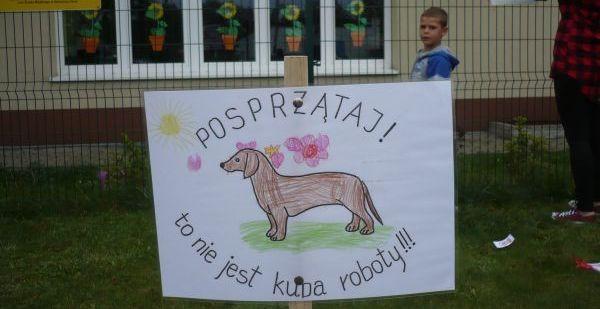 Przedszkolaki promują czystość