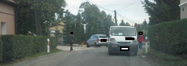 Kurier na skrzyżowaniu