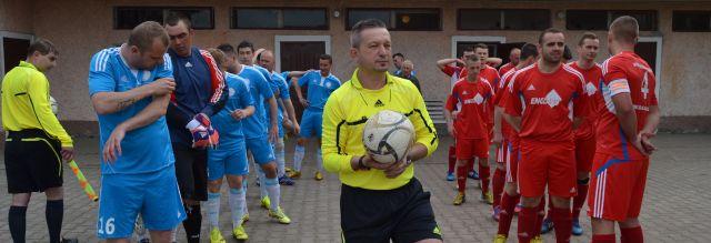 Dziewięć bramek