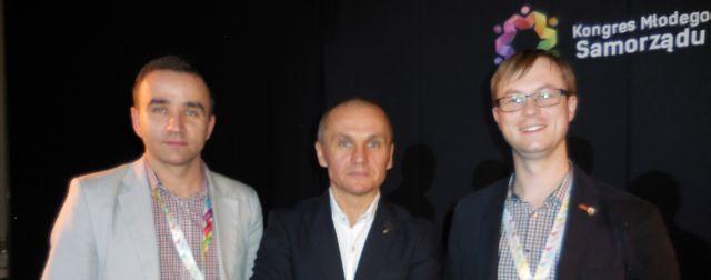 Młodzi przejmują władzę
