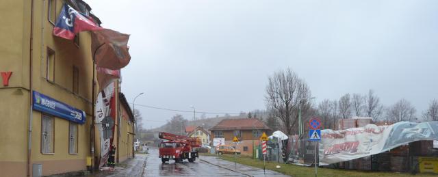 Zwiało reklamę