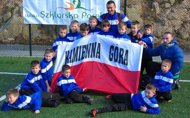 Czwarta wygrana żaków 