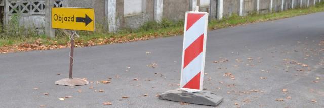 Zamknięta droga w Janiszowie