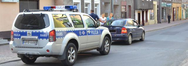 Z siekierą