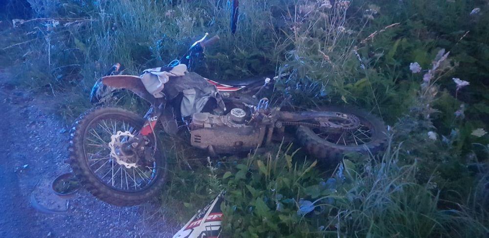 Motocyklem w osobówkę