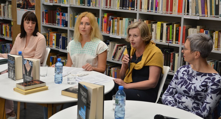 Rezydentki z Niedamirowa odwiedziły bibliotekę