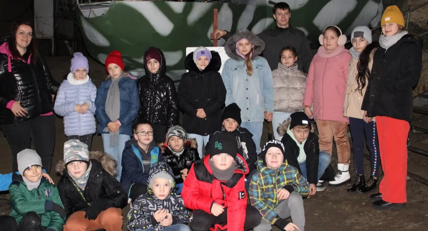 Śladami kamiennogórskich rycerzy - ARADEK.