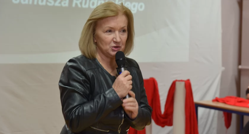Oceń Ewę Kocembę - burmistrza Lubawki