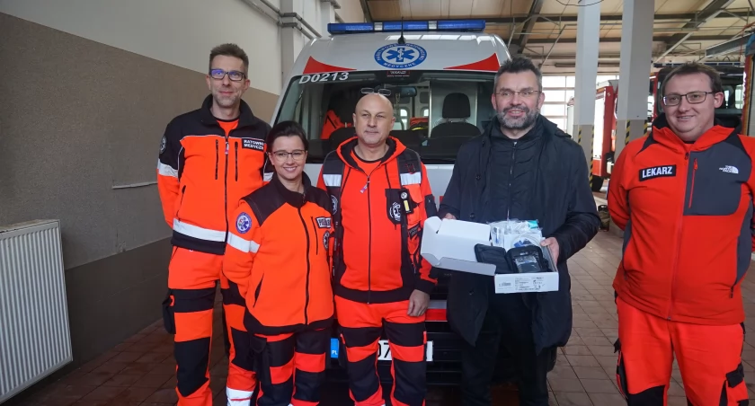 Pulsoksymetr medyczny dla pogotowia