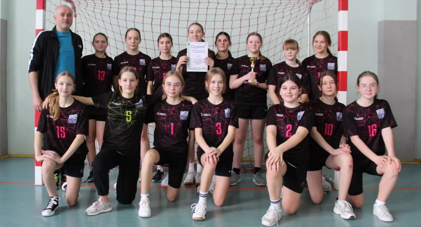 Igrzyska Dzieci – piłka ręczna dziewcząt – finał powiatowy