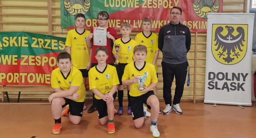 Krzeszów przed Lubawką w finale strefy