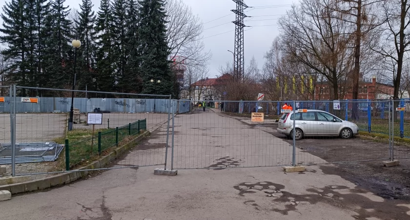 Przejścia nie ma