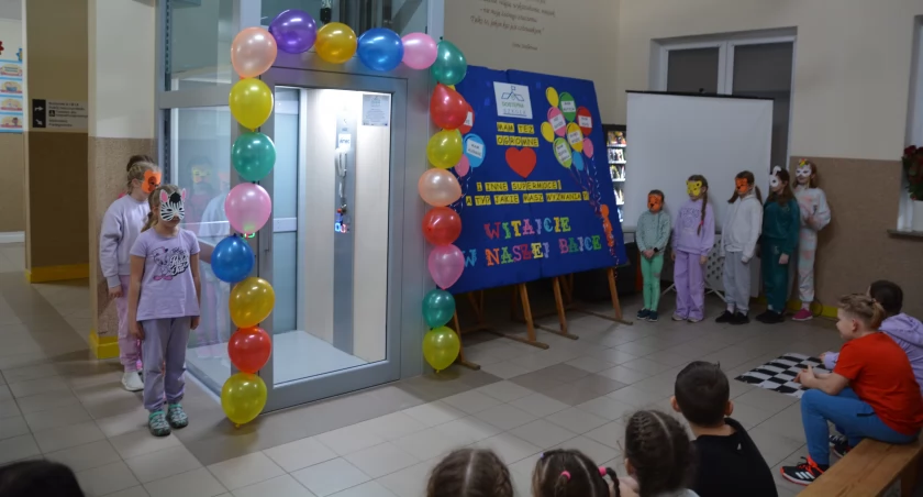 Dostępne szkoły w gminie Kamienna Góra