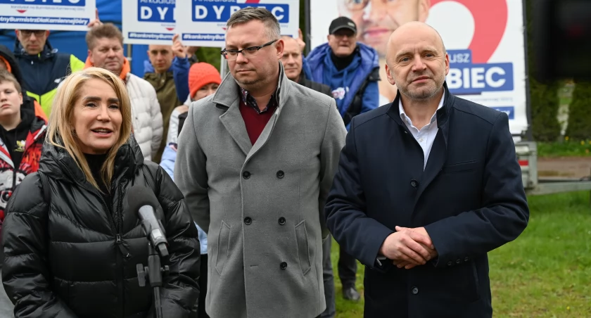 Ostatnia konferencja przed wyborami