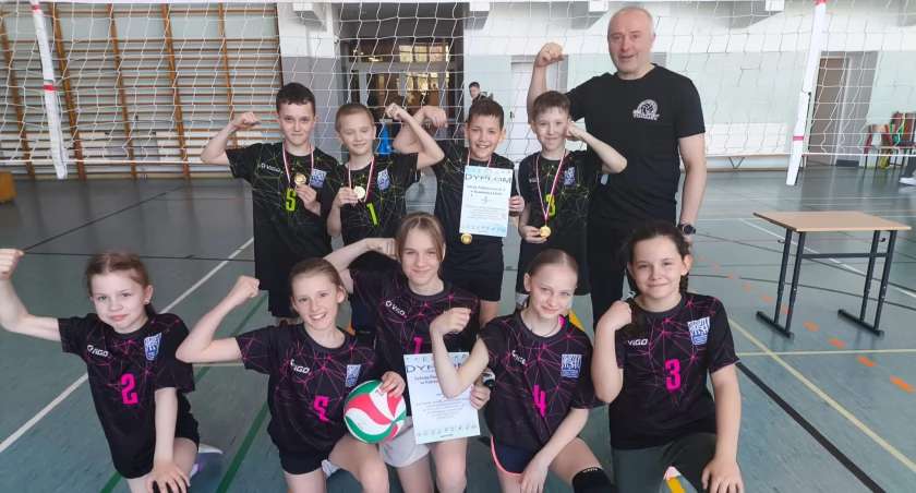 Igrzyska Dzieci – piłka siatkowa „dwójki” – finał strefy