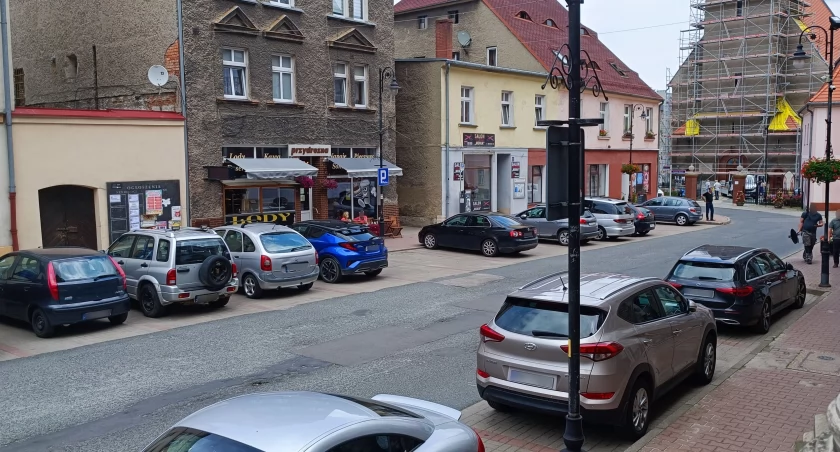 Burmistrz chce zmian w parkowaniu