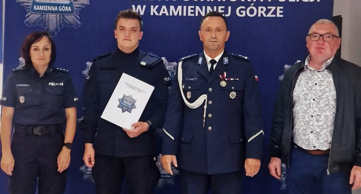 Kontynuuje rodzinne tradycje