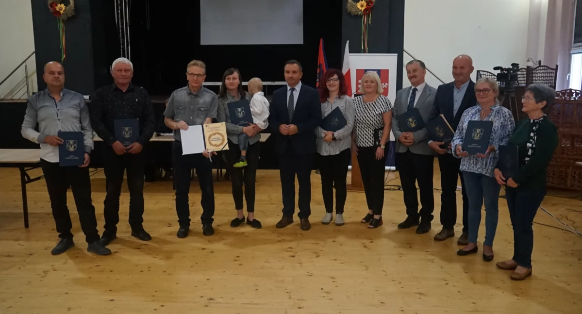 9 wieńców