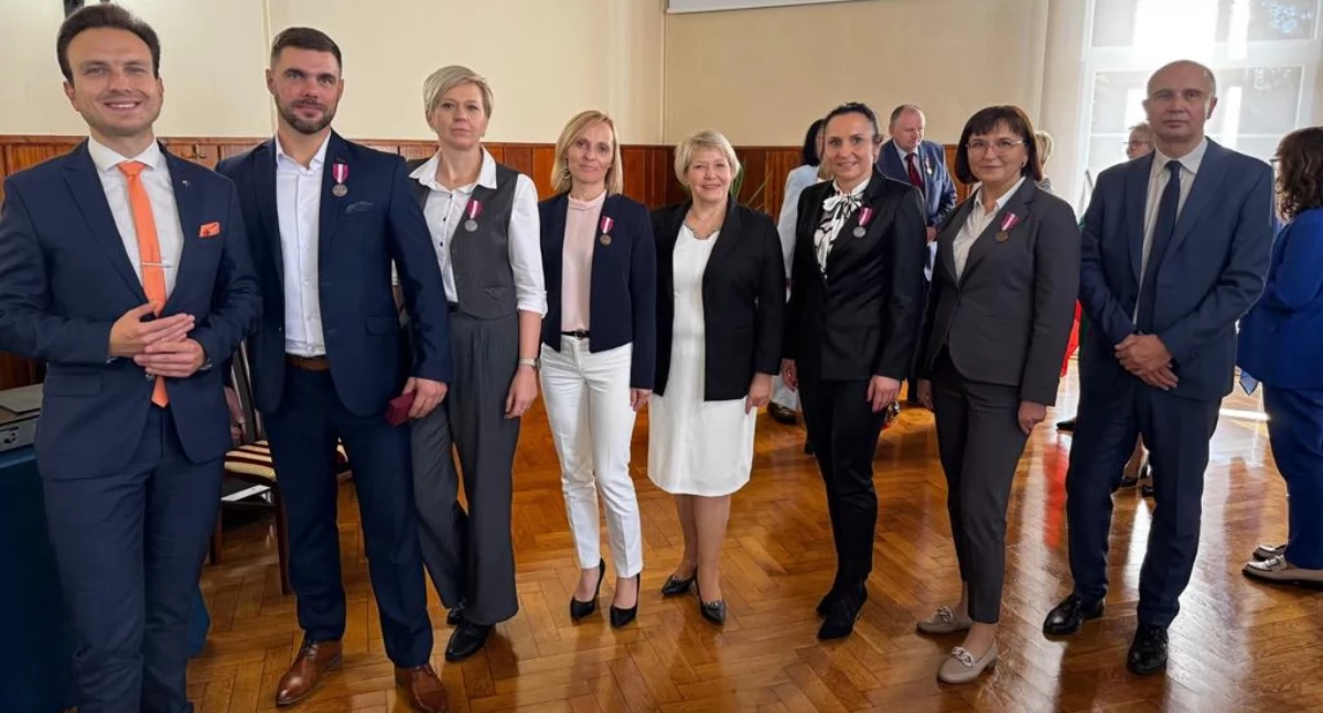 Otrzymali medale