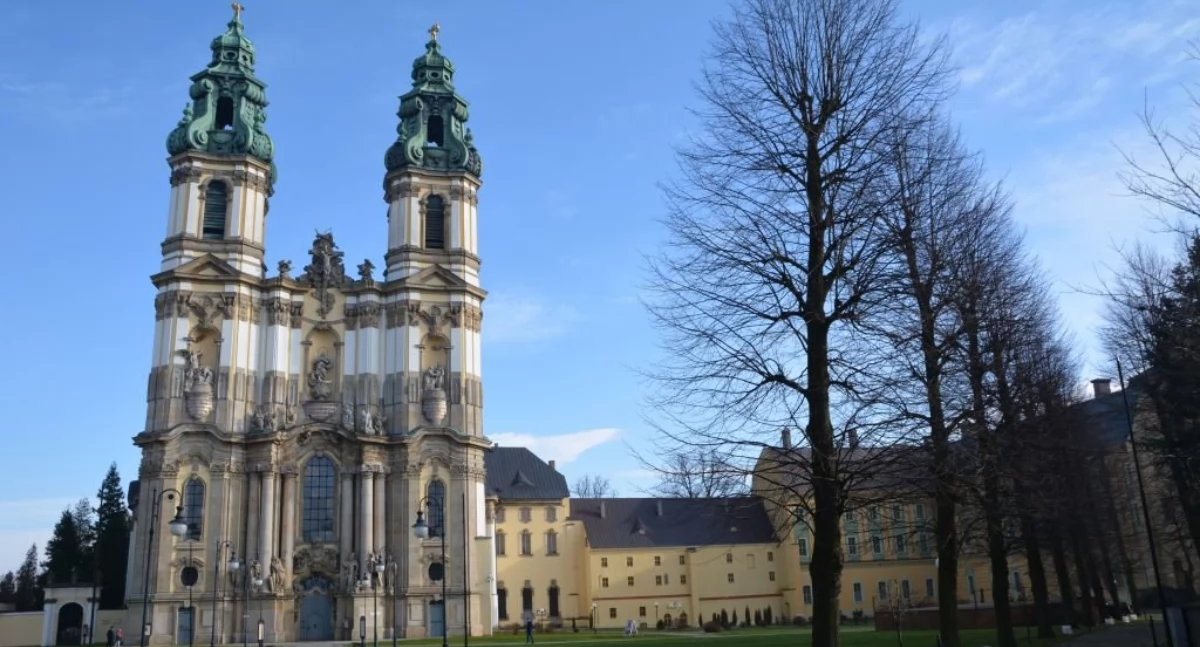 Wizyta Duszpasterska – Kolęda 2024/2025 w parafii pw. Wniebowzięcia Najświętszej Maryi Panny w Krzeszowie