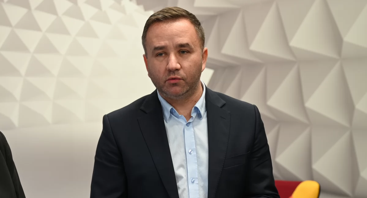 Oceń wójta gminy Kamienna Góra Patryka Strausa - 2025