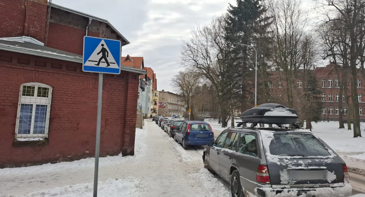 Tak nie parkujemy!