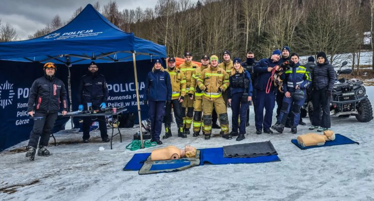 Początek ferii z policją i strażakami