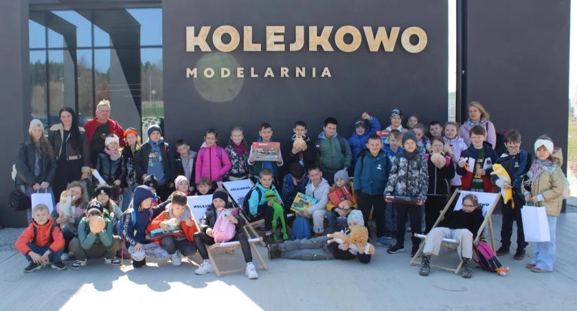 W modelarni jeleniogórskiego Kolejkowa - sercu cudownego świata w miniaturze. 