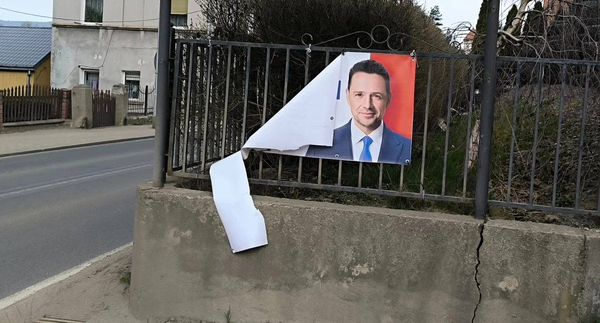 Kolejny zniszczony