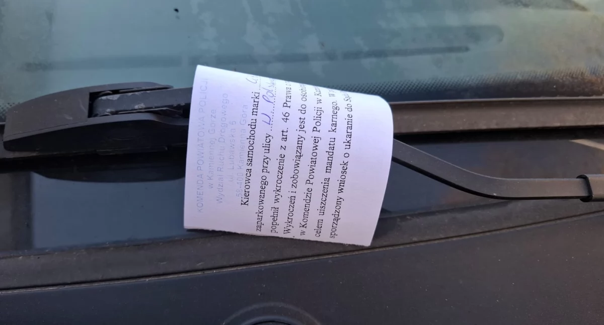 Zaproszenie na kamiennogórską komendę policji