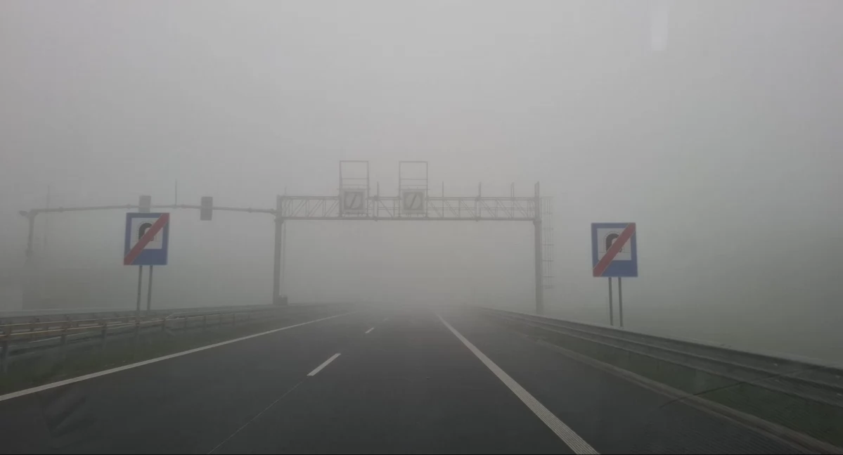 Uwaga, mgła!