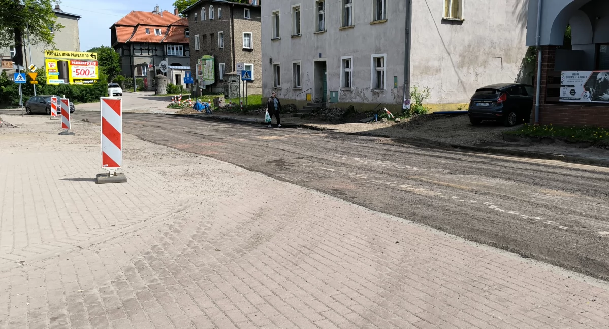 Dodatkowe utrudnienia