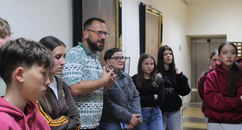 Kamiennogórscy młodzi historycy poznali dzieje Piastów Śląskich. 