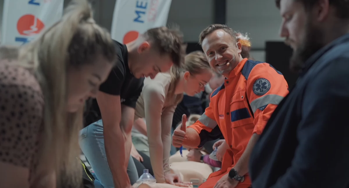Kurs pierwszej pomocy Wrocław – praktyka i emocje, które ratują życie