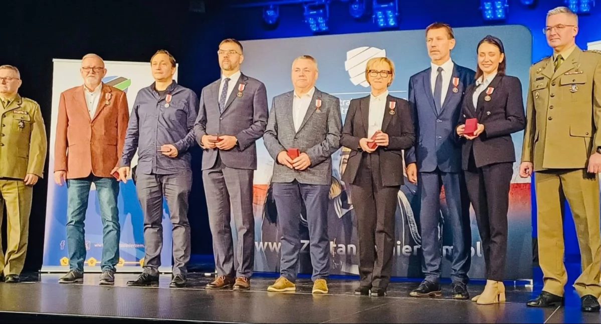 Medal dla dyrektorki szkoły