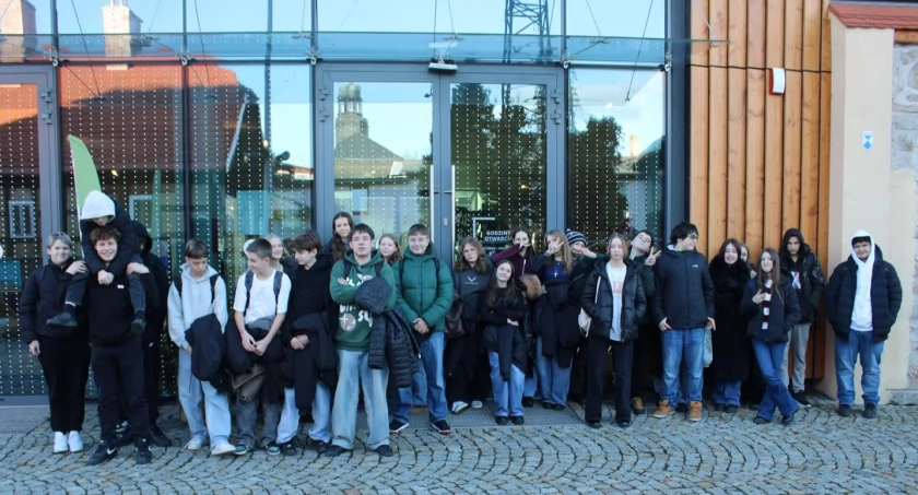 Ósmoklasiści poznali Centrum Przyrodniczo-Edukacyjne KPN 