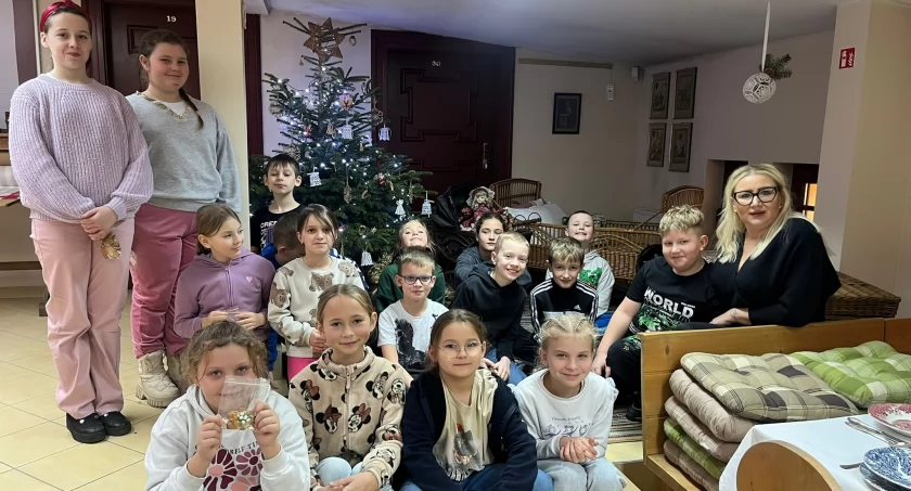 Lekcja muzealna o zwyczajach i tradycjach Świąt Bożego Narodzenia.