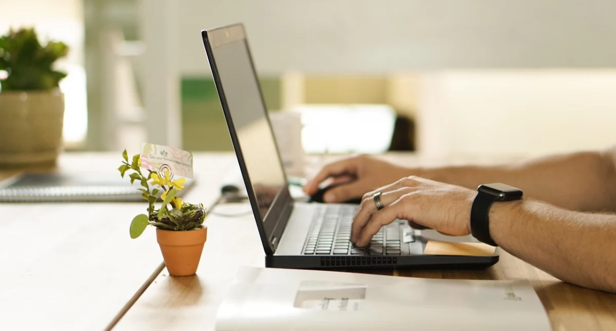 Dlaczego druk online jest coraz popularniejszą usługą? Drukarnia internetowa w pigułce