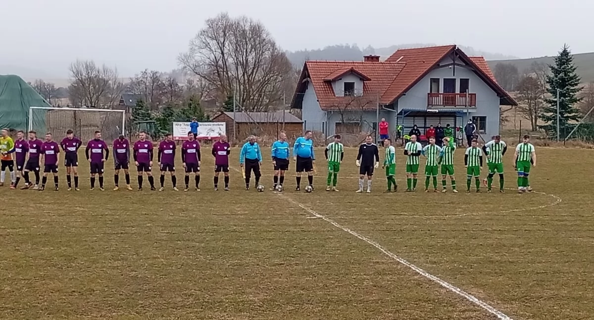 Obronione karne na inaugurację rundy