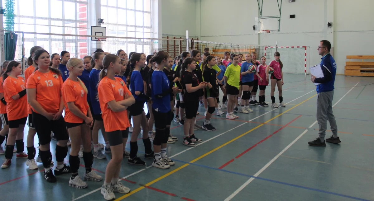 Igrzyska Dzieci – mini piłka siatkowa „trójki” dziewcząt – finał strefy