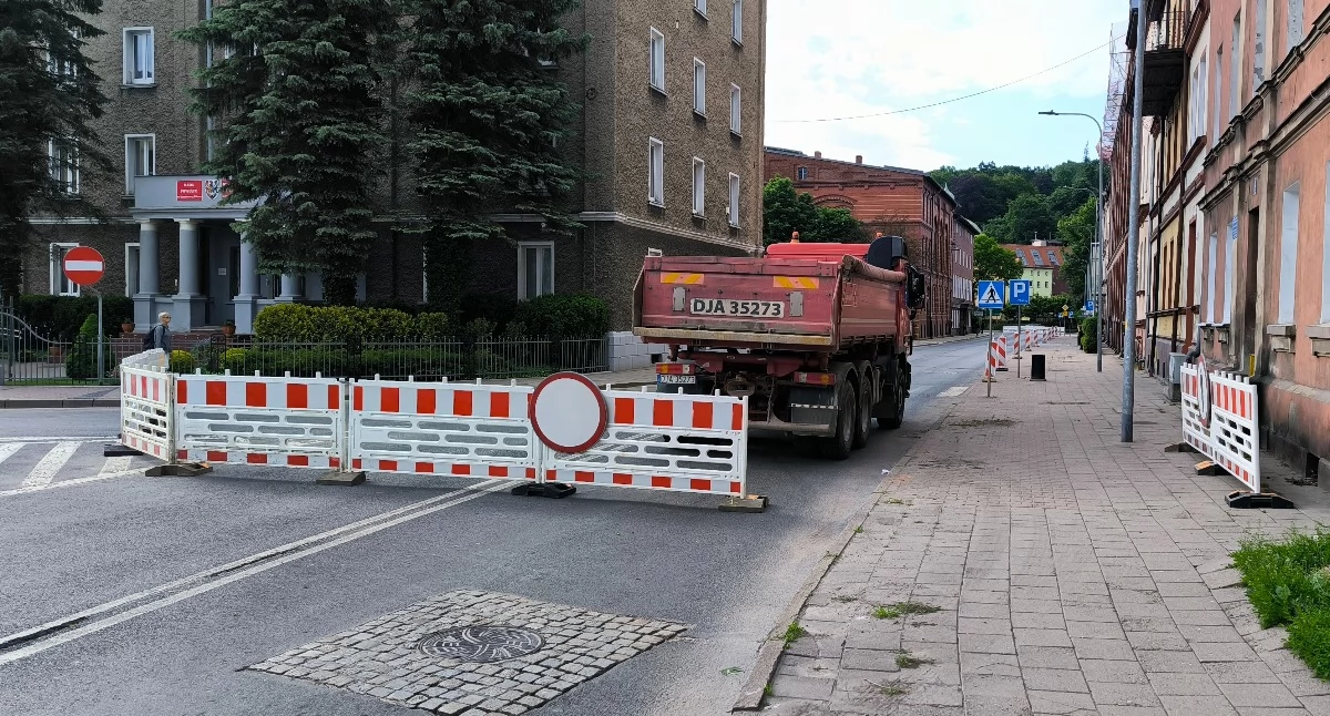 Utrudnienia w centrum Kamiennej Góry