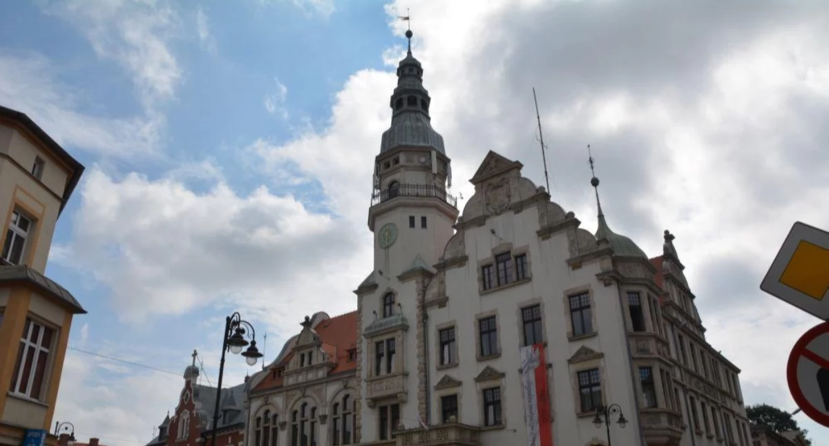 Dotacja do budowy kamiennogórskiego lodowiska
