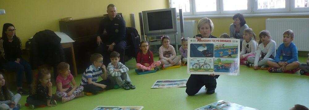 Policjanci w przedszkolu