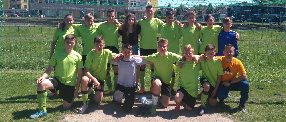 Młoda Olimpia z Czarnymi